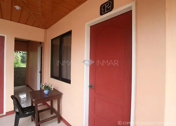 Ana Jean House Деревянный коттедж